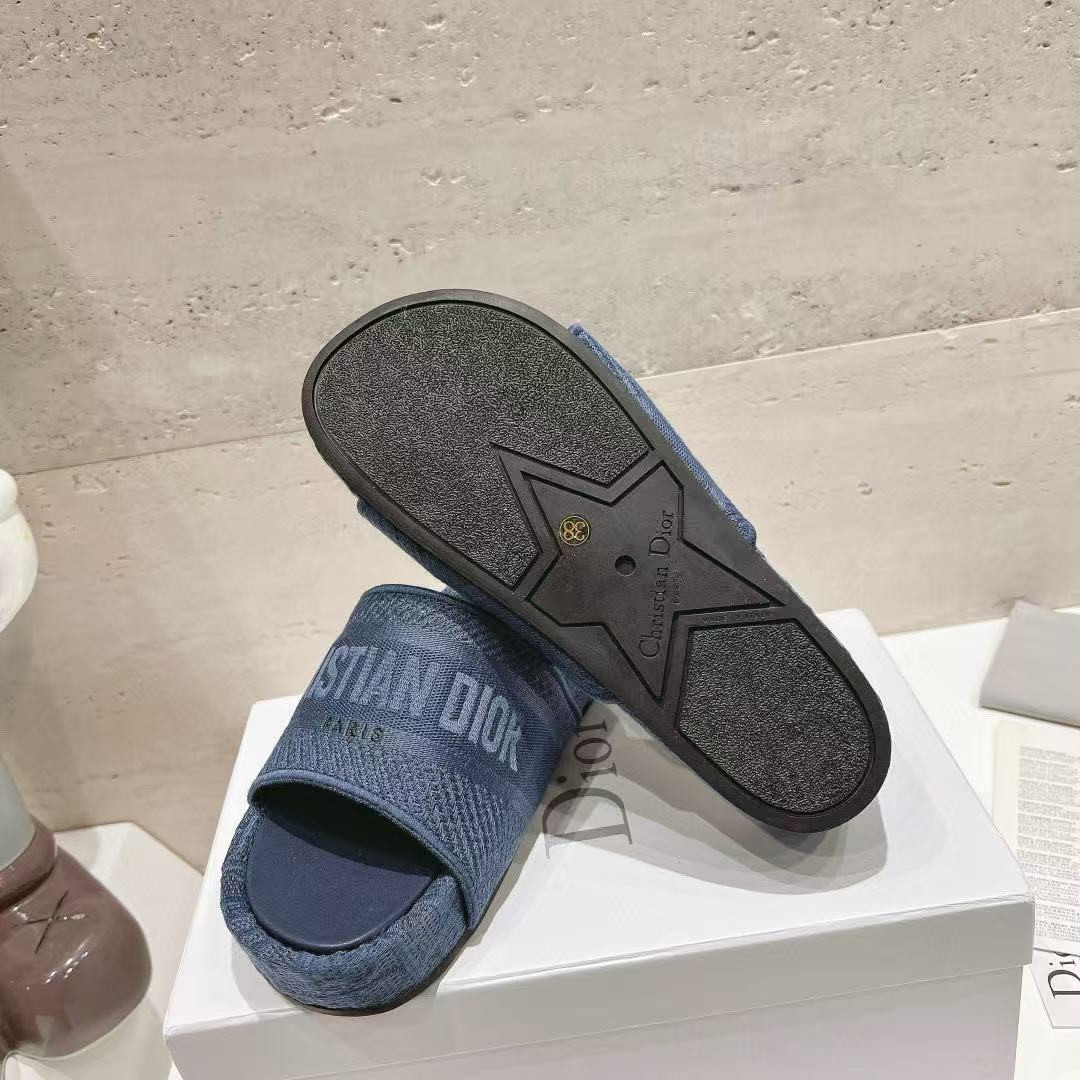 UA Dior Sandal