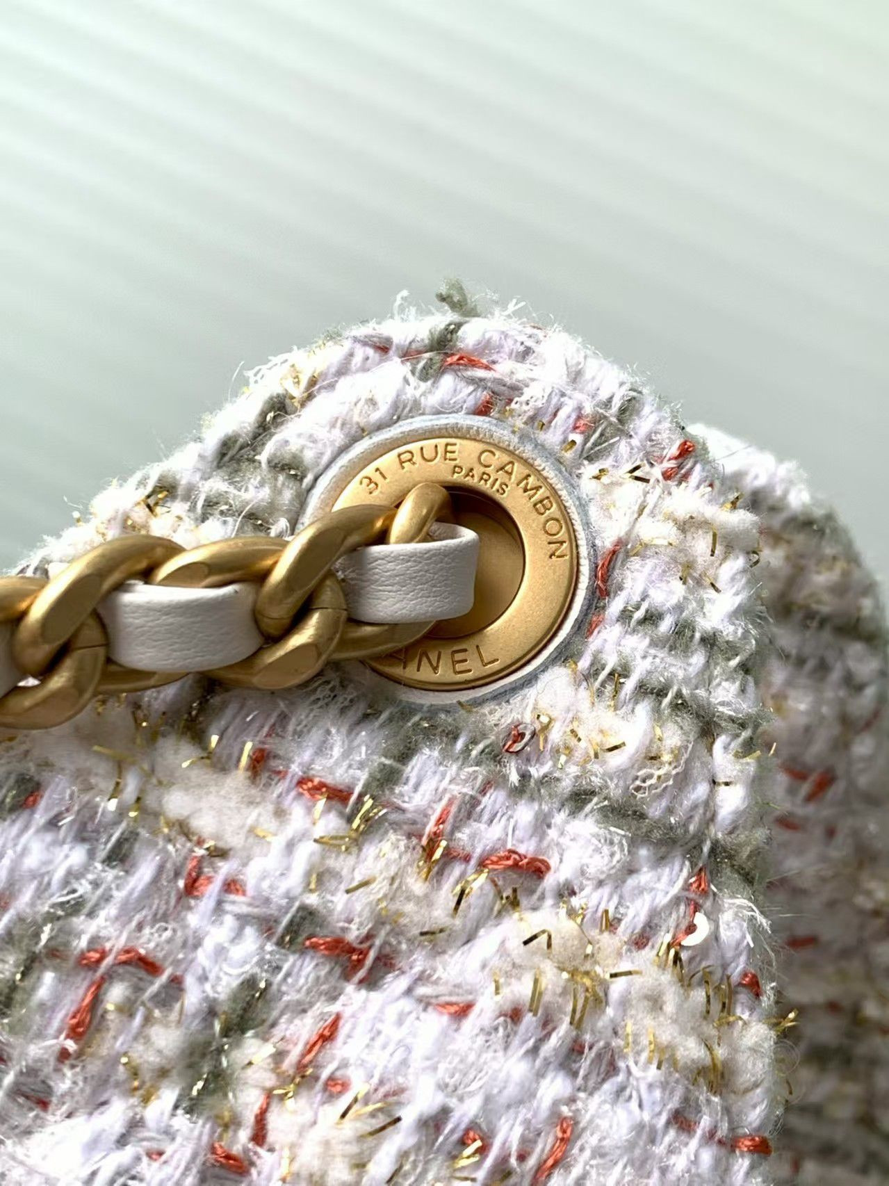 Chanel 25 Bucket Tweed Bag 26x30x14cm