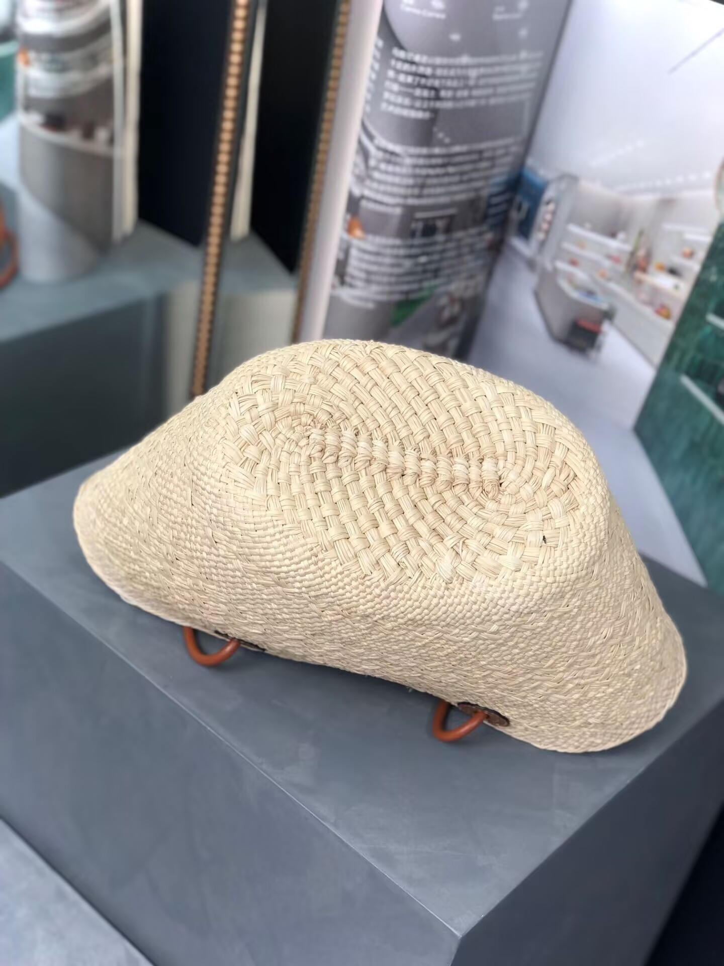 LOEWE Anagram Basket 17x38x13cm