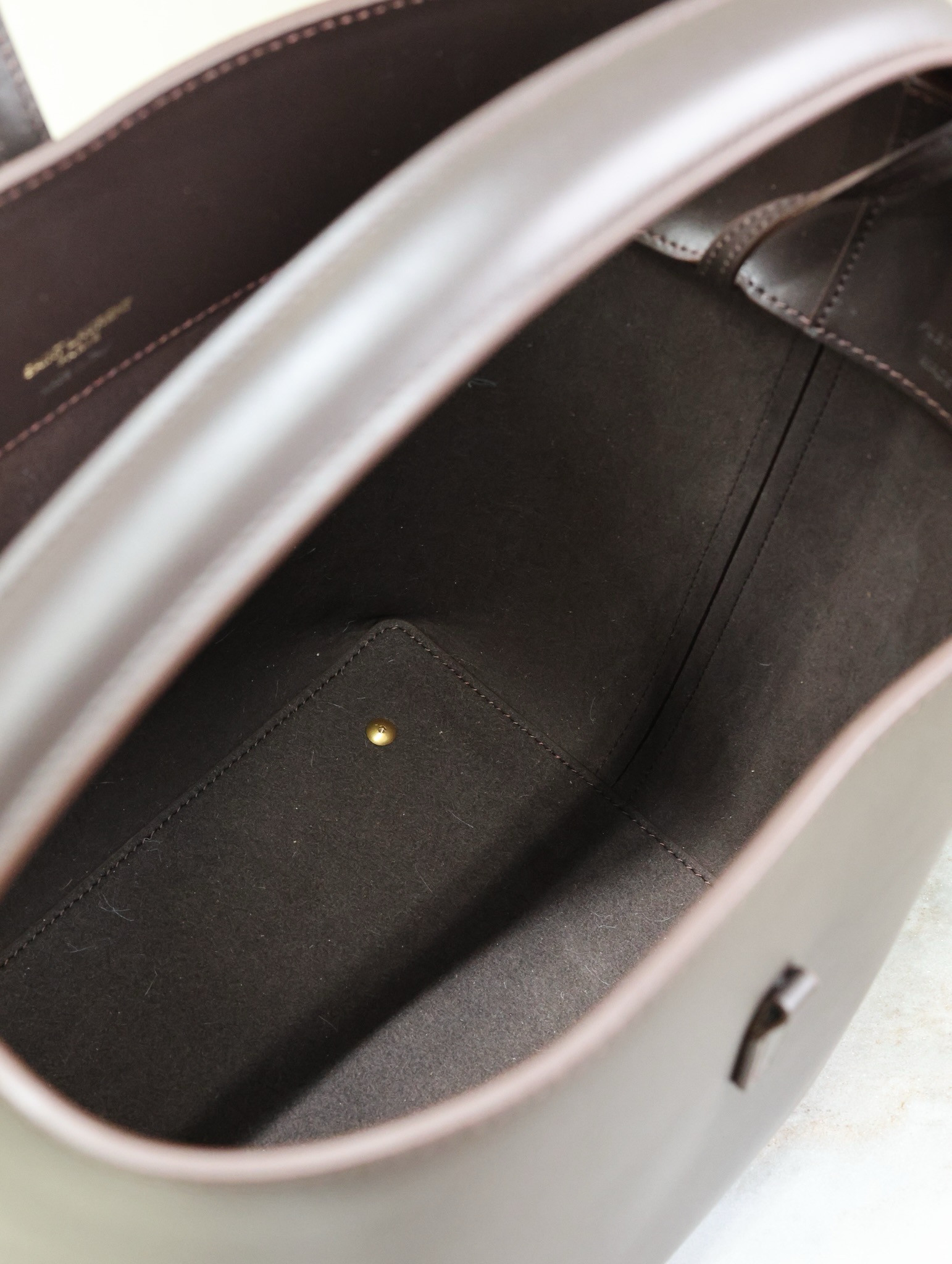 YSL LE 37 In Shiny Leather 26x20x12cm