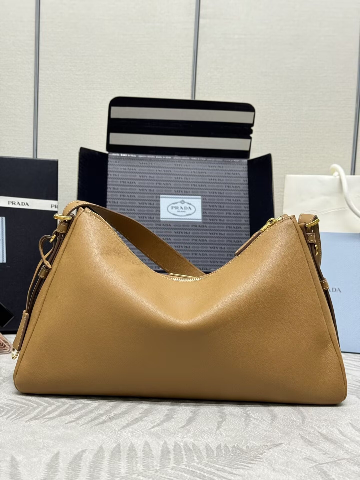 Prada Aimée large leather shoulder bag 39x23x12cm