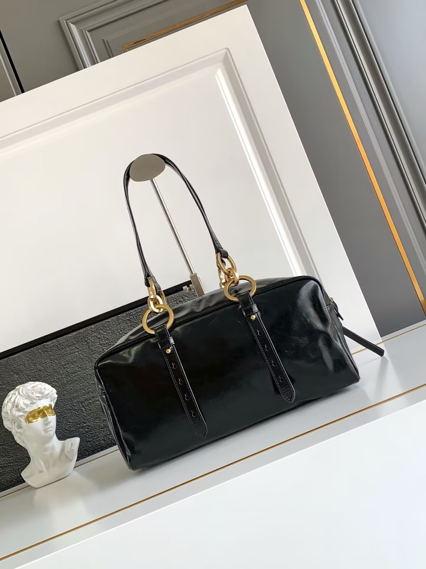 Prada Dangle medium leather top-handle bag 14x30x13.5cm