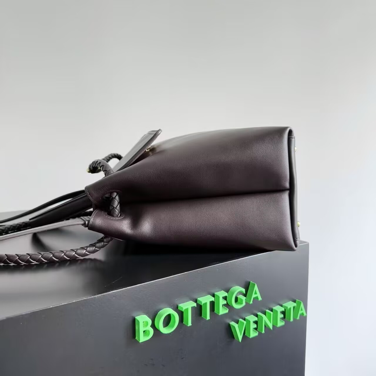 Bottega Veneta Medium Ciao Ciao 34x26x15cm