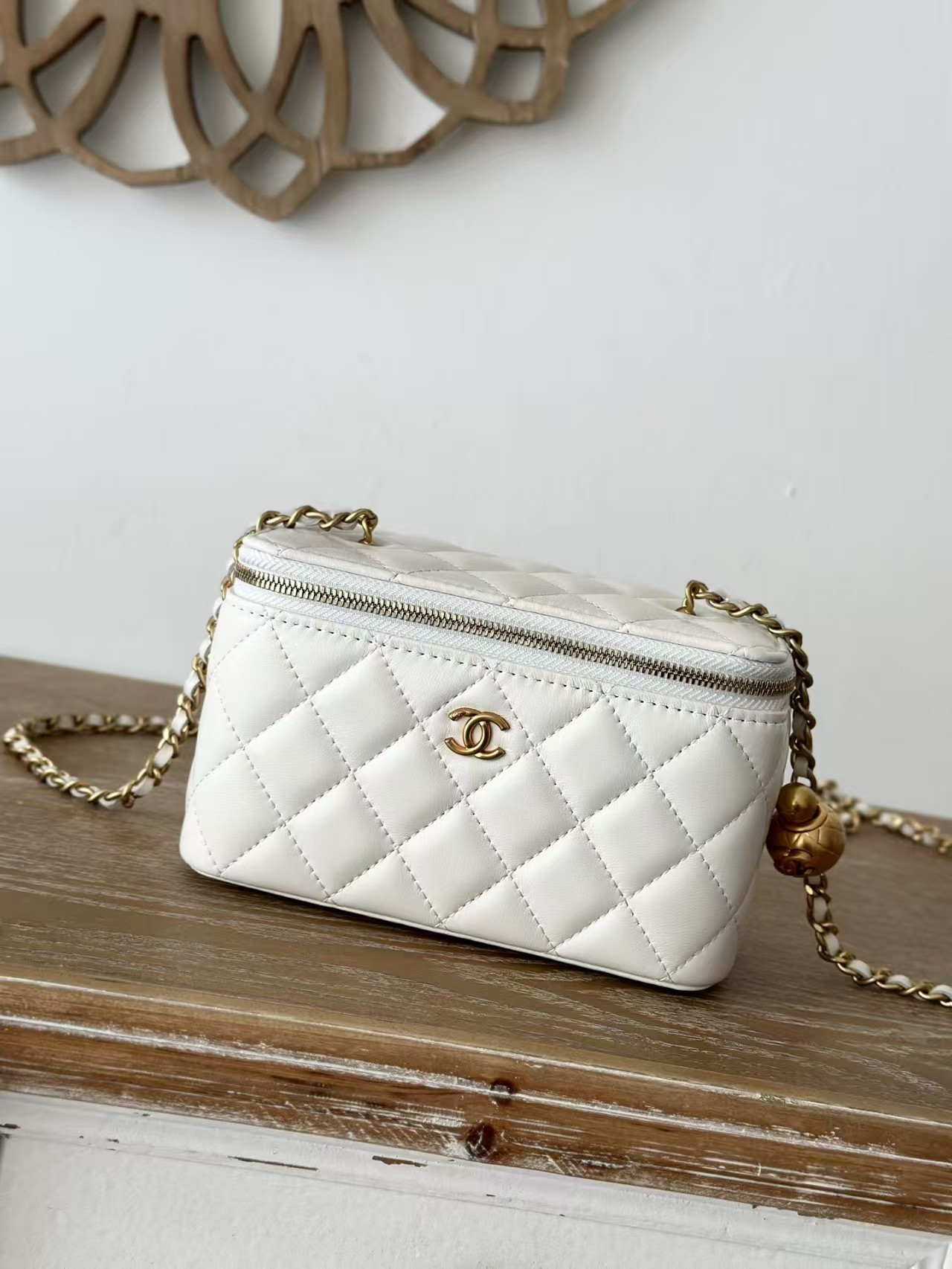 Chanel Clutch With Chain 9.5x 17x 8CM