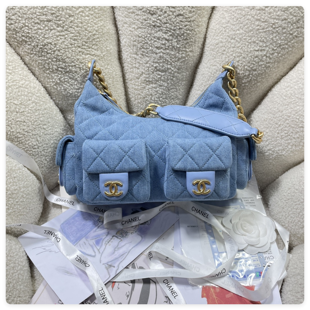 CHANEL CRUISE 2024/25 LARGE HOBO BAG Washed Denim & Gold-Tone Metal Blue  22x 31x 15cm