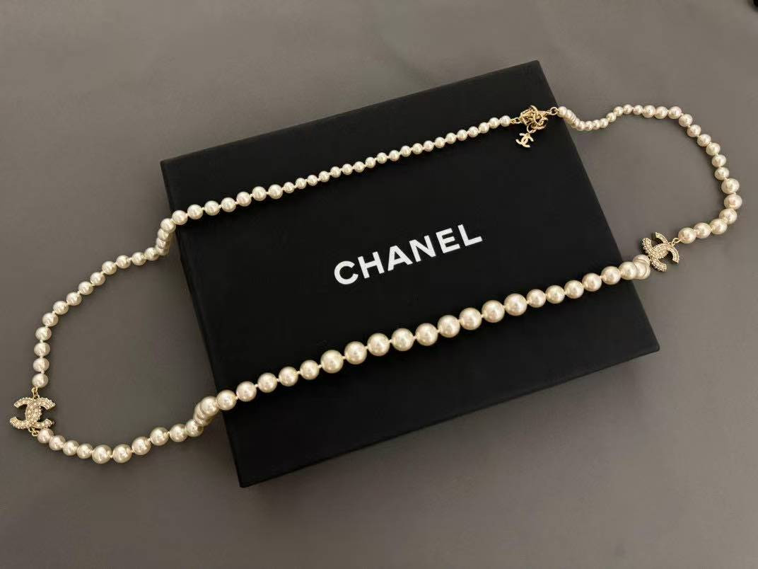 Chanel Long Pear Necklace