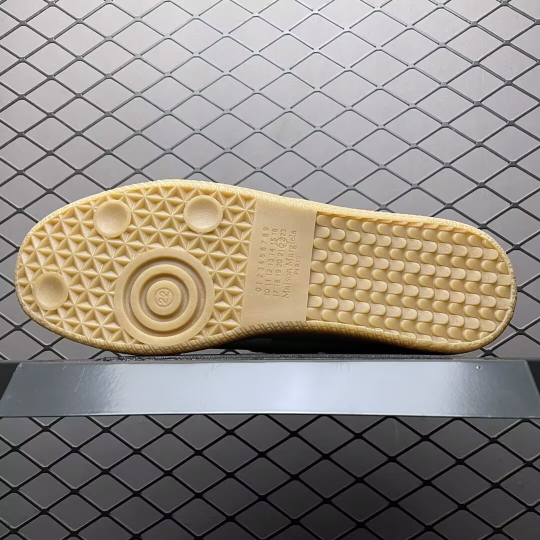 UA Maison Margiela Replica sneakers white grey