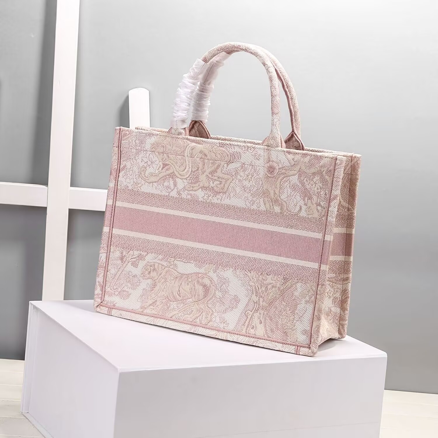 DIOR Tote 36 x 18 x 28cm