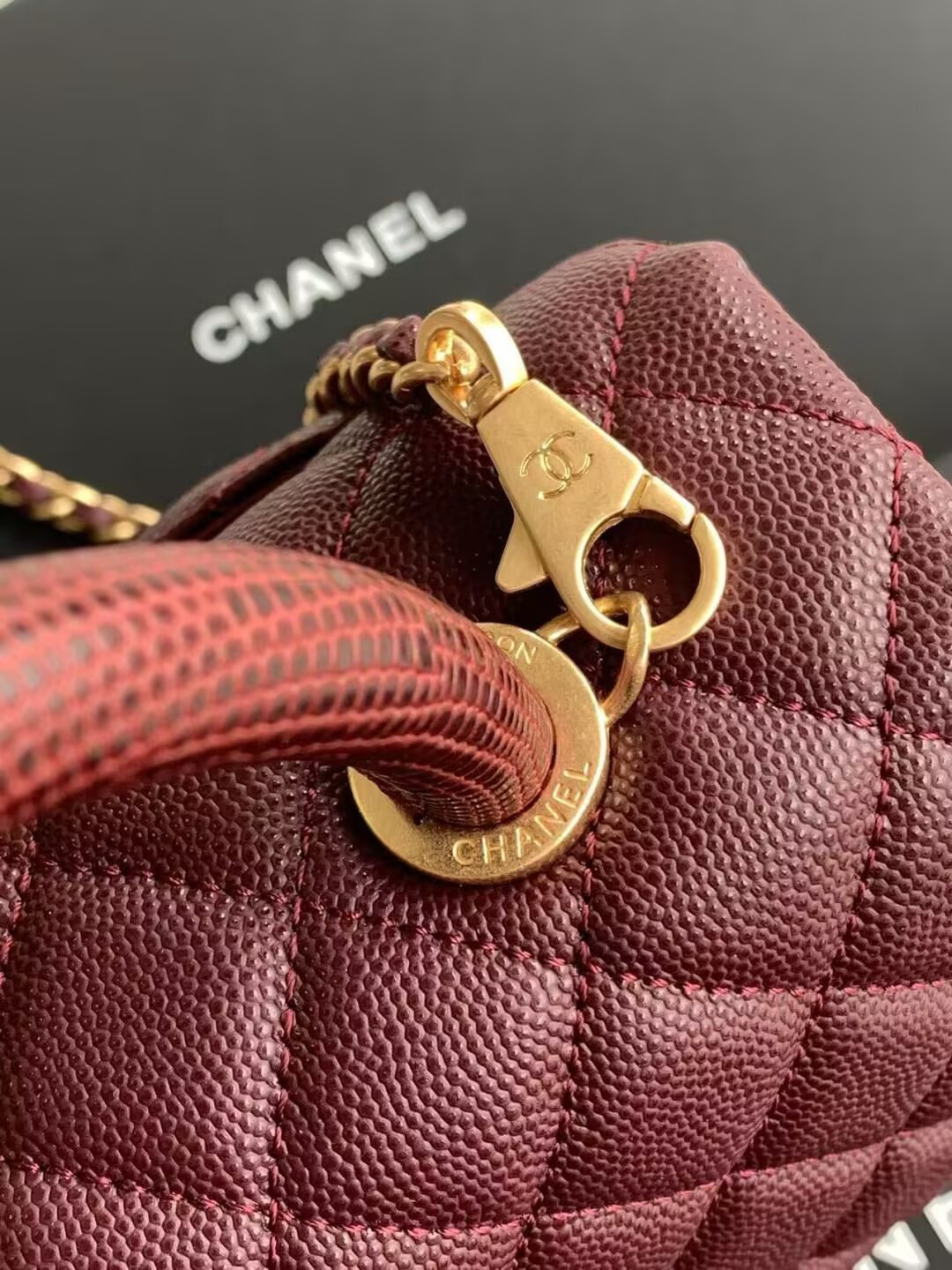 CHANEL mini coco handle 13x19x9cm