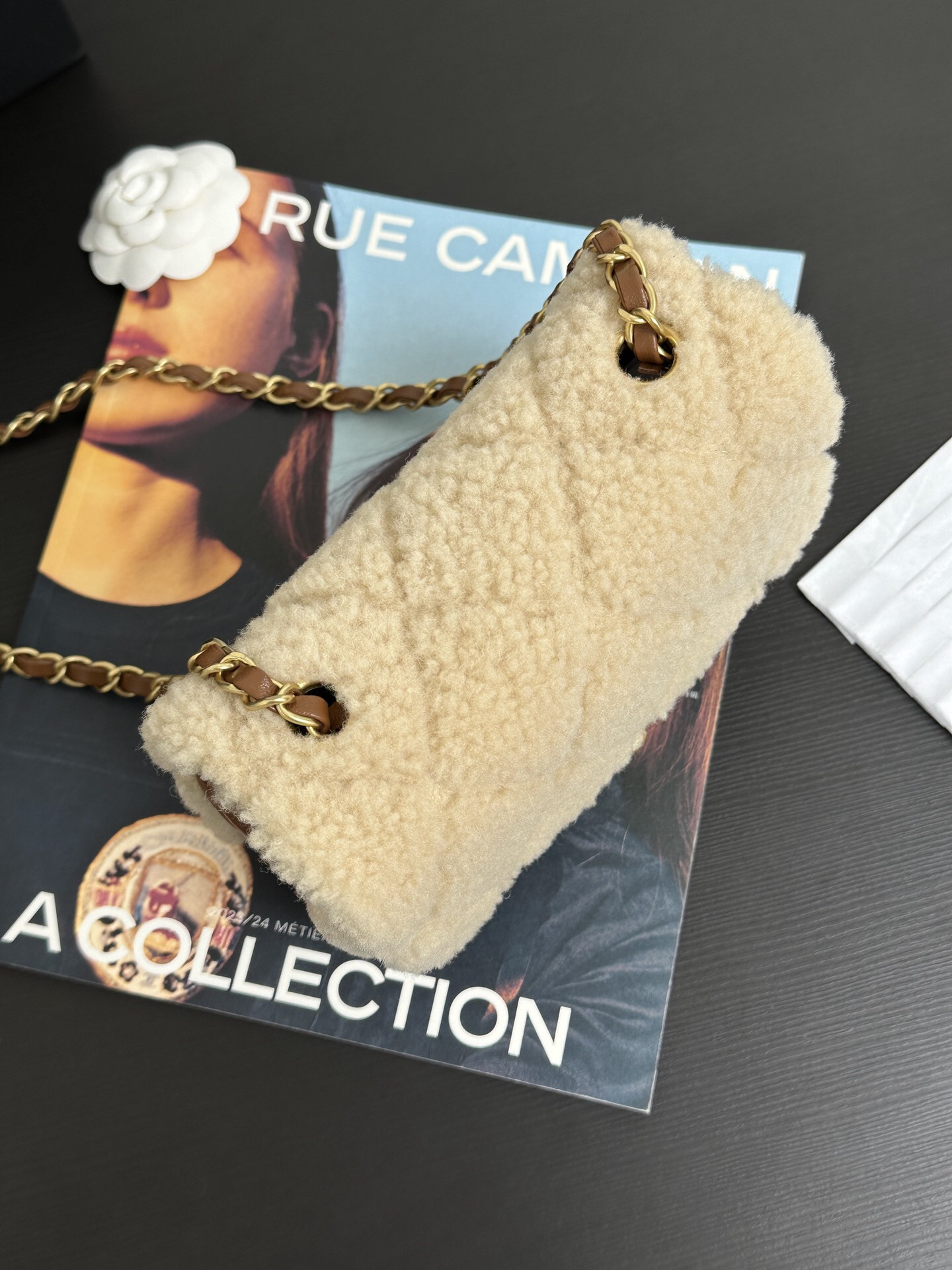 Chanel Mini Flap Bag 12 x 18 x 6cm