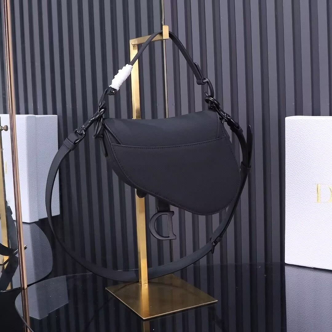 Dior Mini Saddle Bag 17x5x15cm