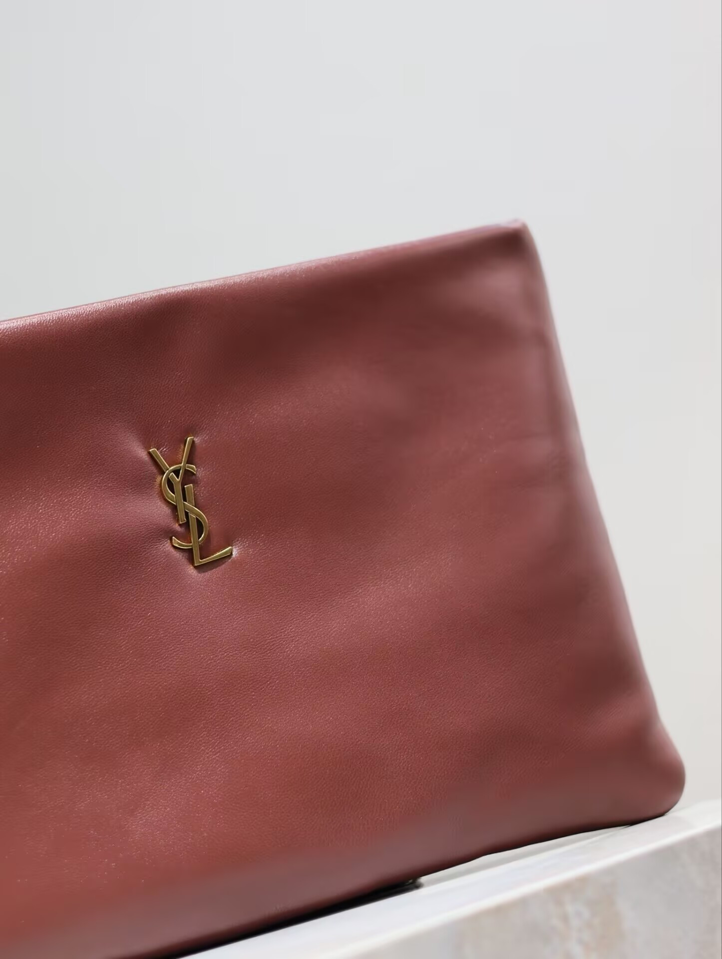 YSL CALYPSO large pouch in lambskin 30x22x3cm