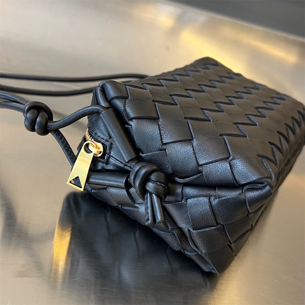 Bottega Veneta Small Loop Cross-Body Bag 17x10x6cm