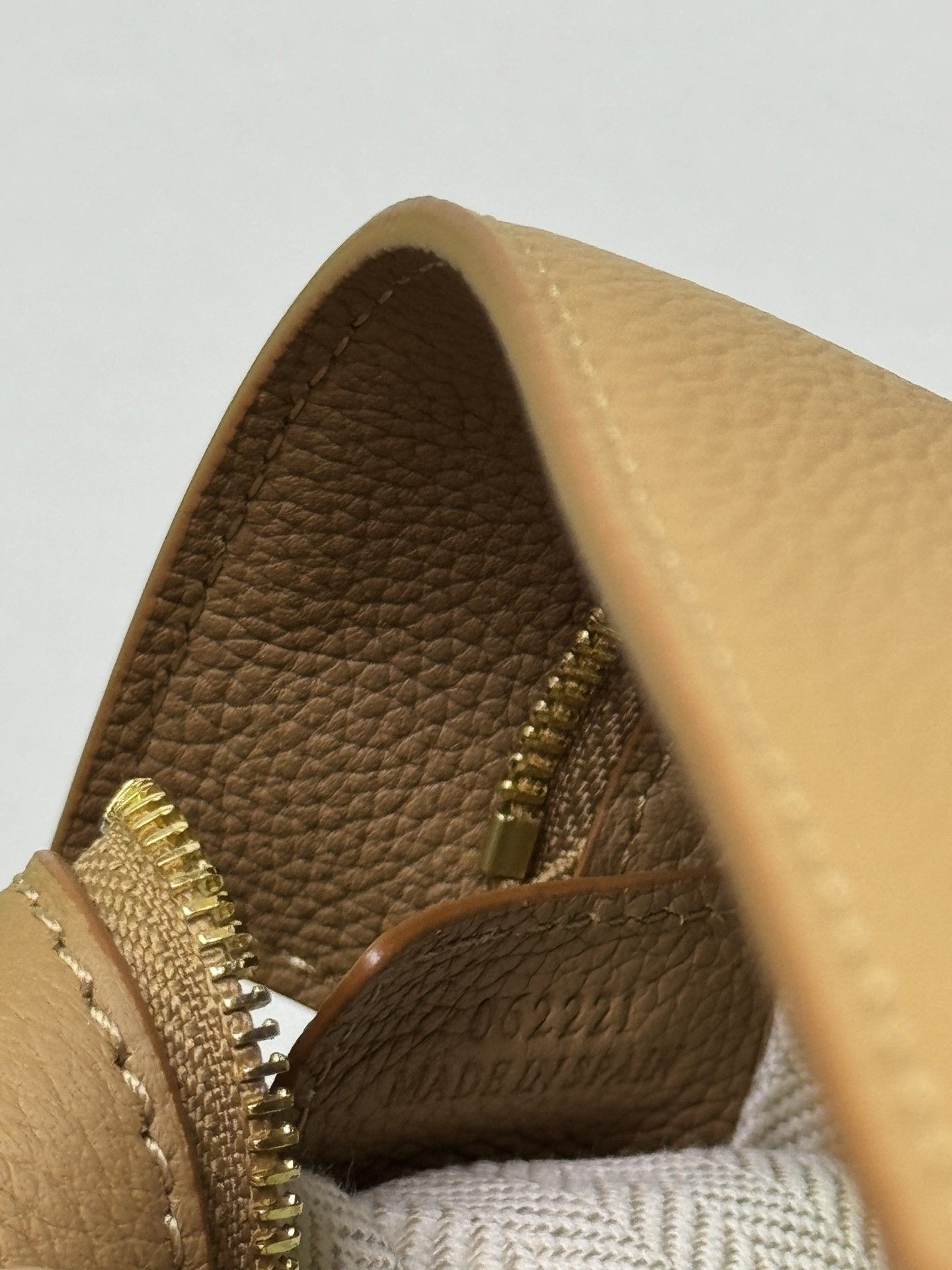 Loewe Mini Puzzle Edge bag in soft grained calfskin 18x12.5x8cm