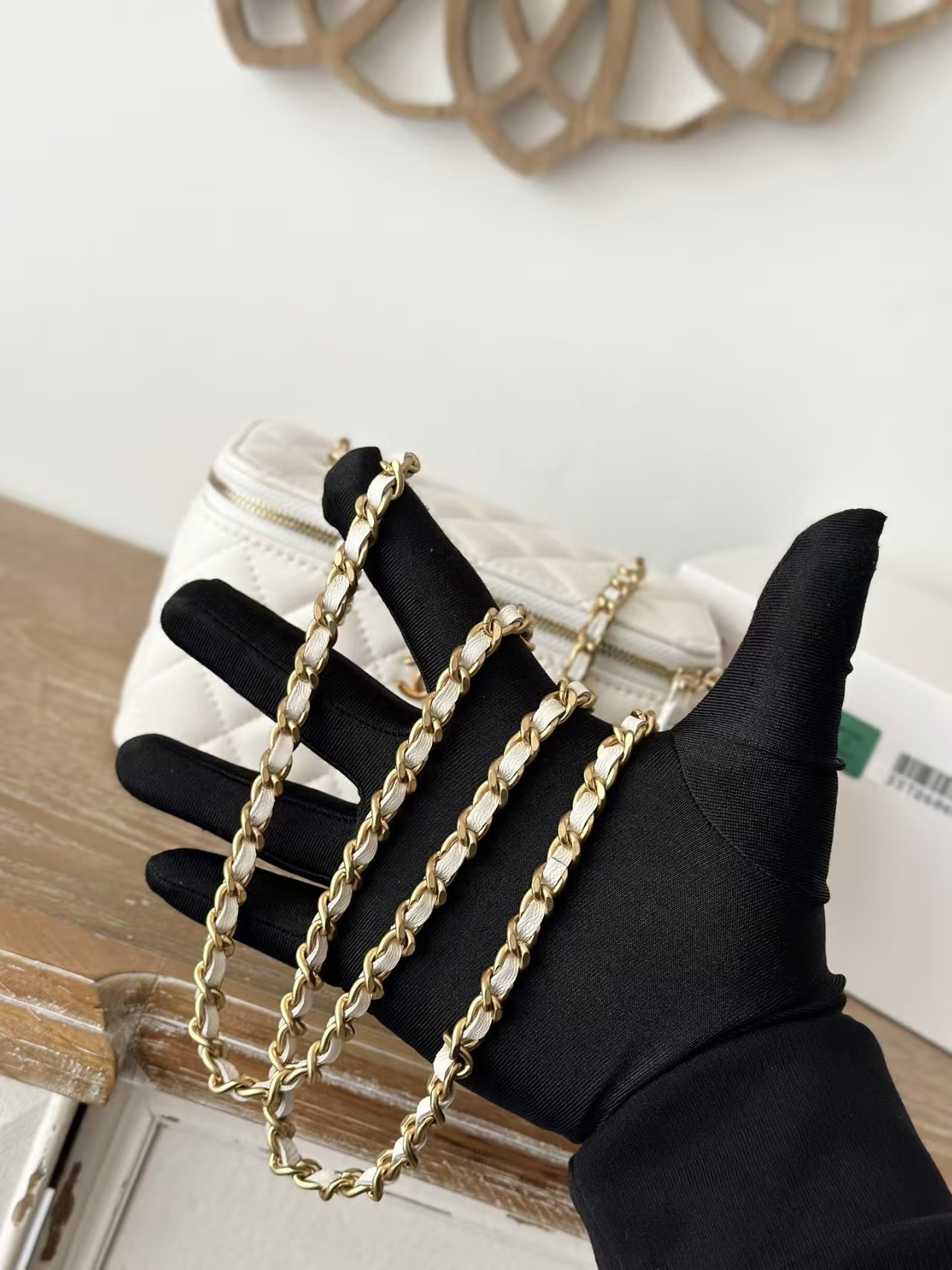 Chanel Clutch With Chain 9.5x 17x 8CM