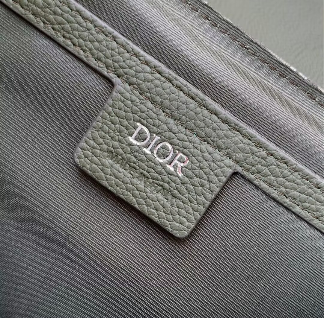 Dior Saddle Messenger Bag 23x18x6cm