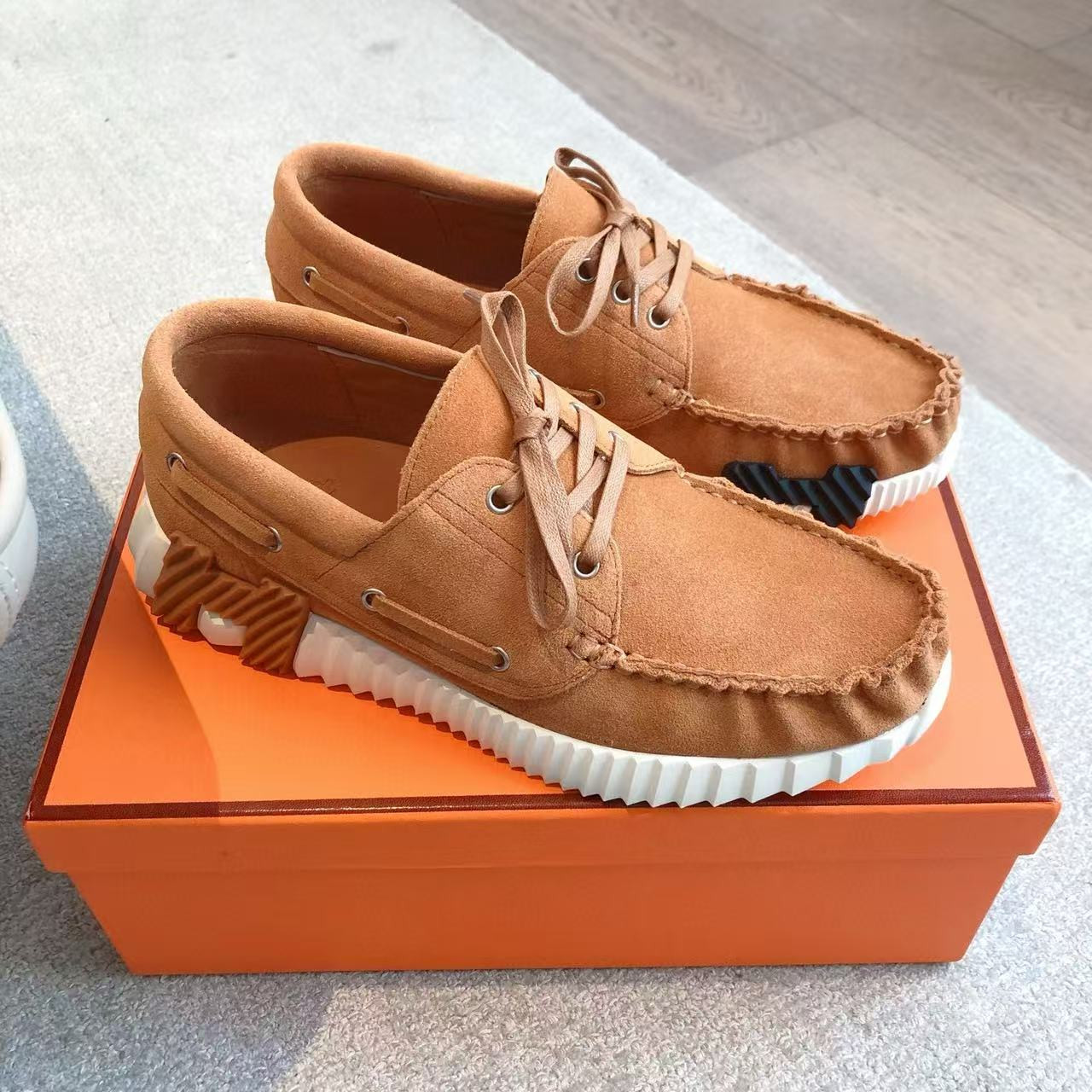 UA Hermès Ketch sneaker