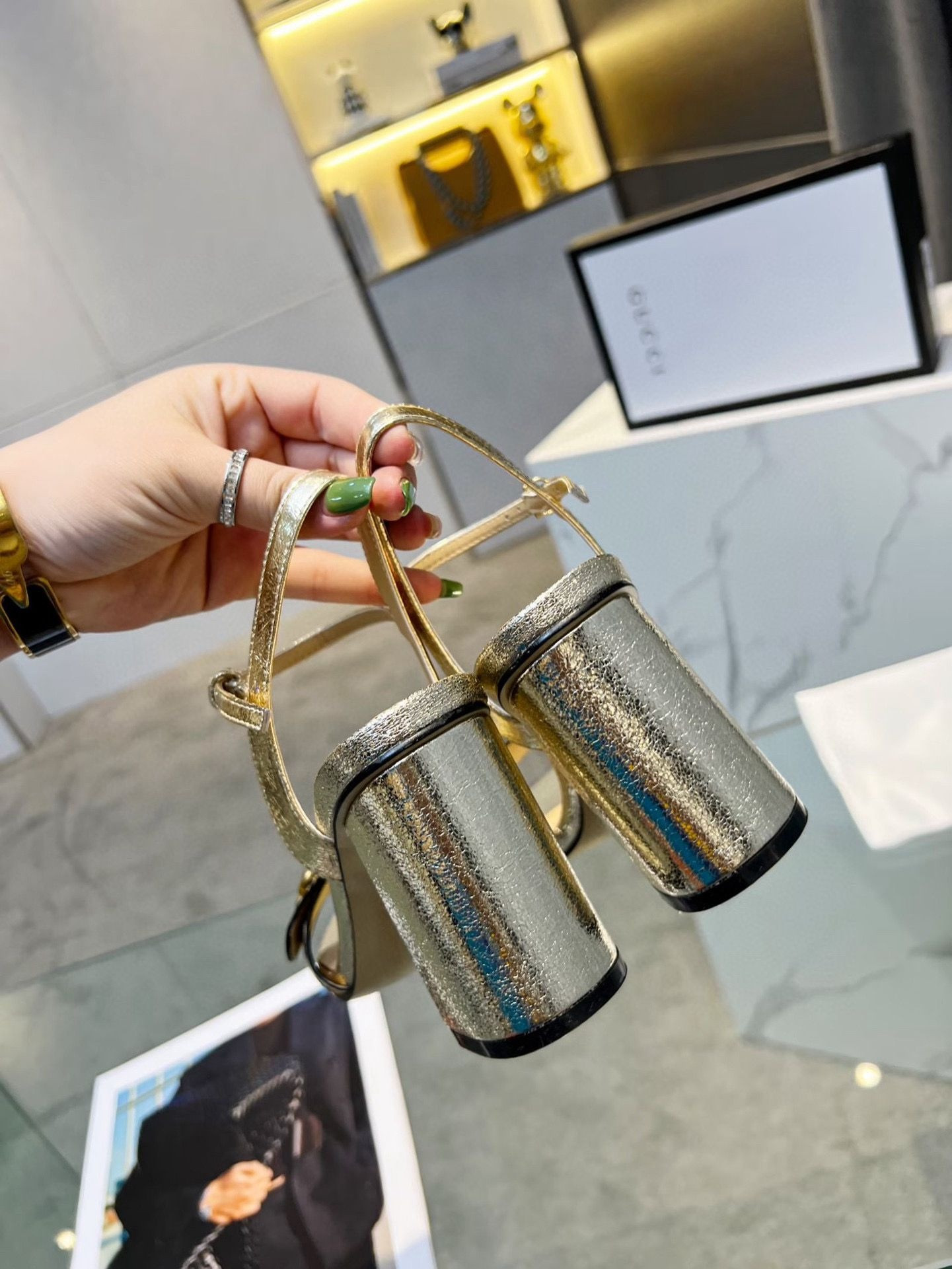 UA GUCCI HORSEBIT HEELED SANDAL