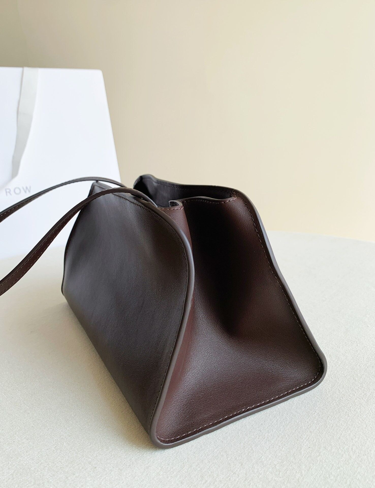 The Row Peggy Clutch in Leather 28x13x14cm