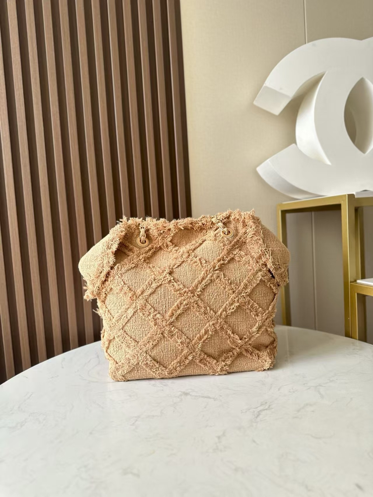 Chanel Vintage Linen Tassel Tote Straw Bag 48x35x17cm