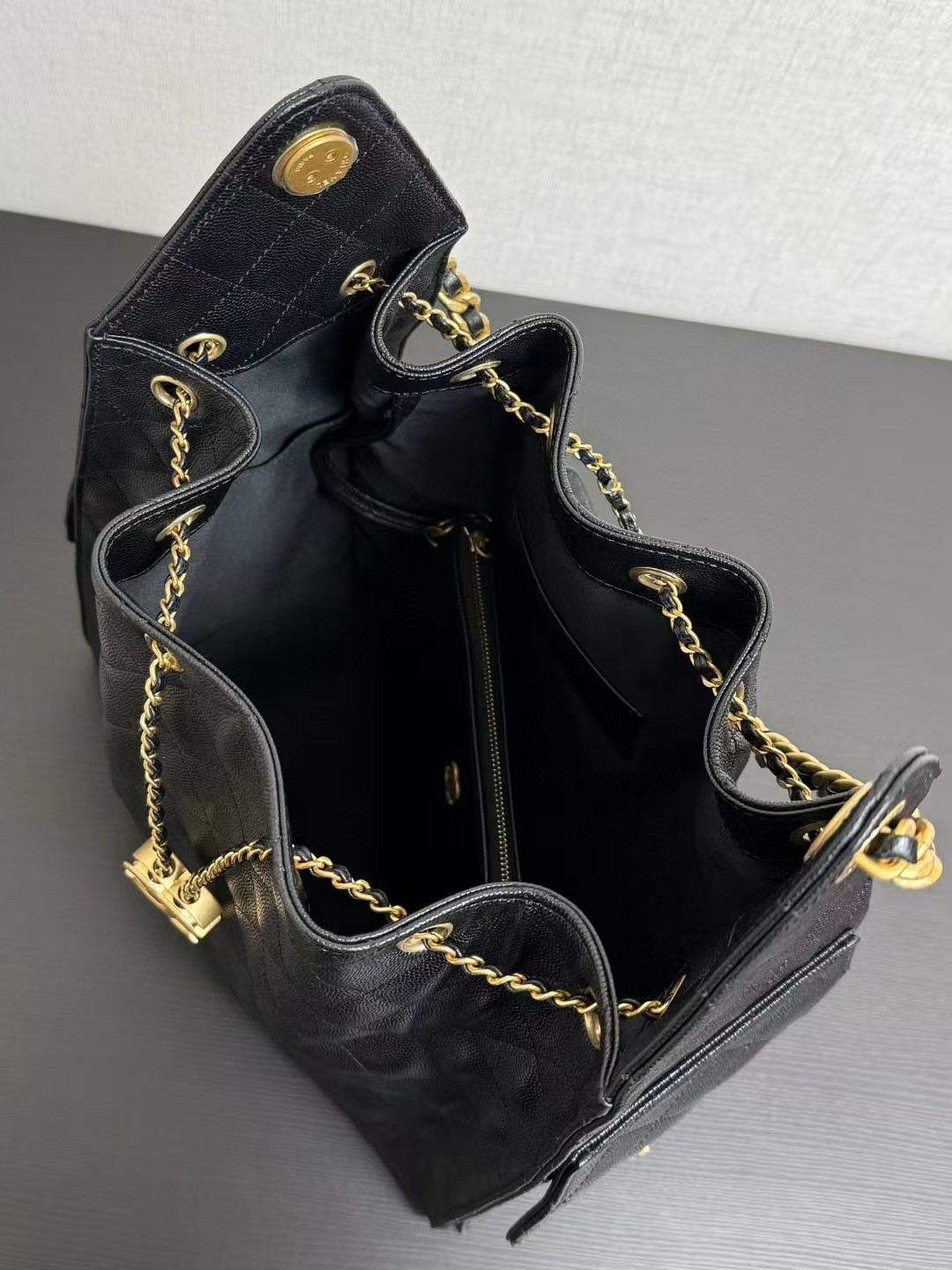 CHANEL 25C Bucket BAG 40x30x15cm