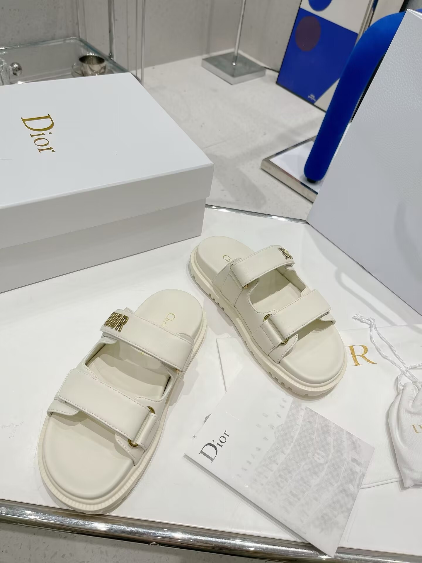 UA DIOR DIORACT SANDAL WHITE