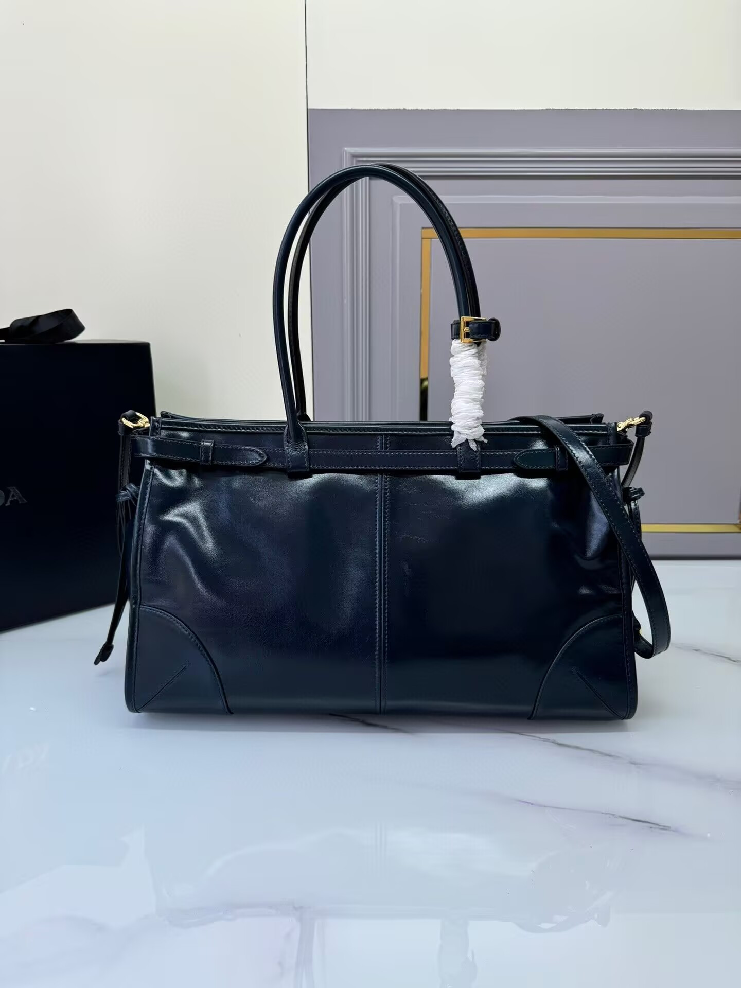 Prada Bonnie large leather handbag in Gray-blue 24x38x12cm