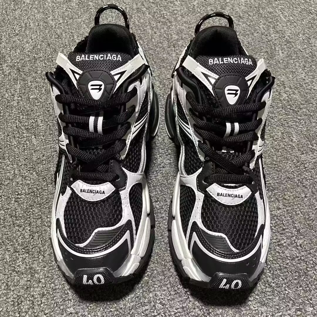 UA Balenciaga Runner Sneaker in White