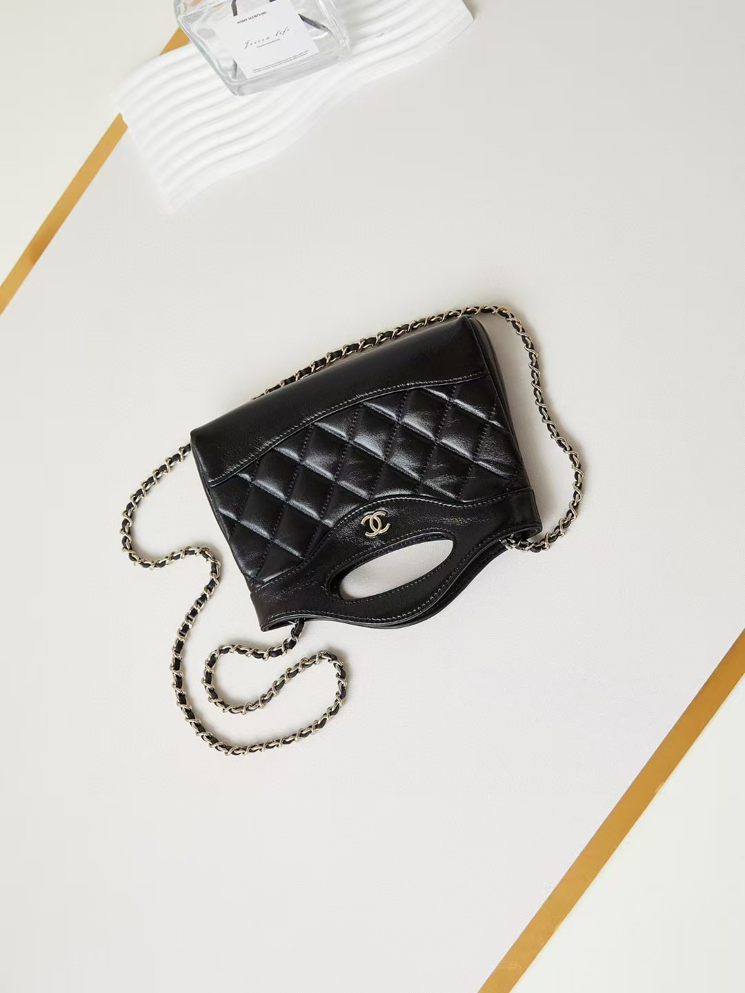 Ch*el 31 nano chain bag lambskin gold tone metal black as3656 17.5x20.5x4cm