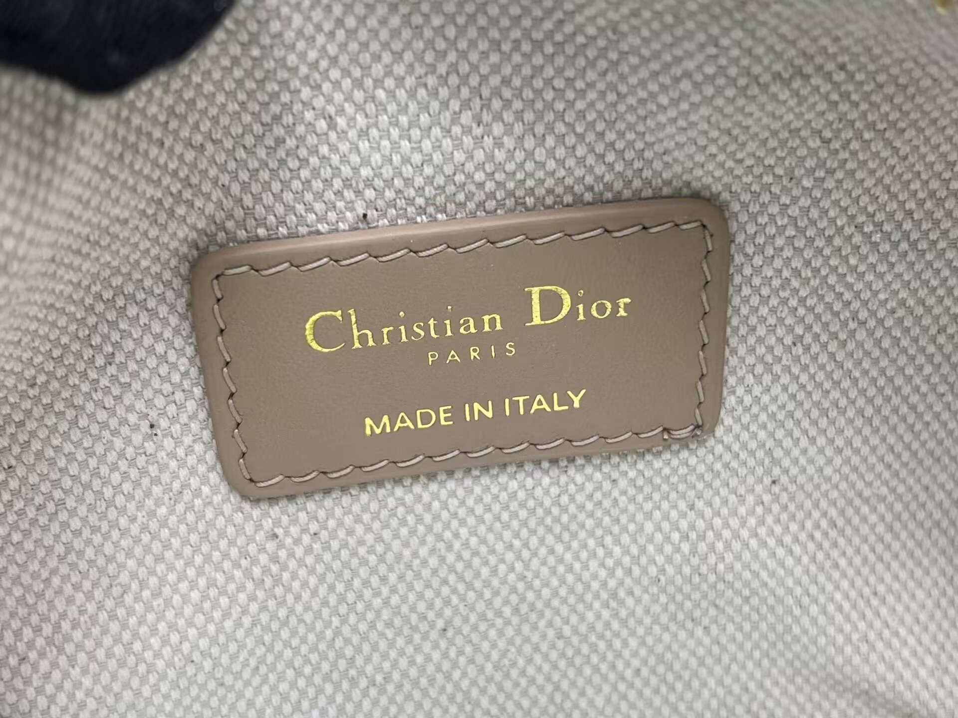 Dior Groove 17 Bag Dior Oblique Jacquard 17x10x8cm