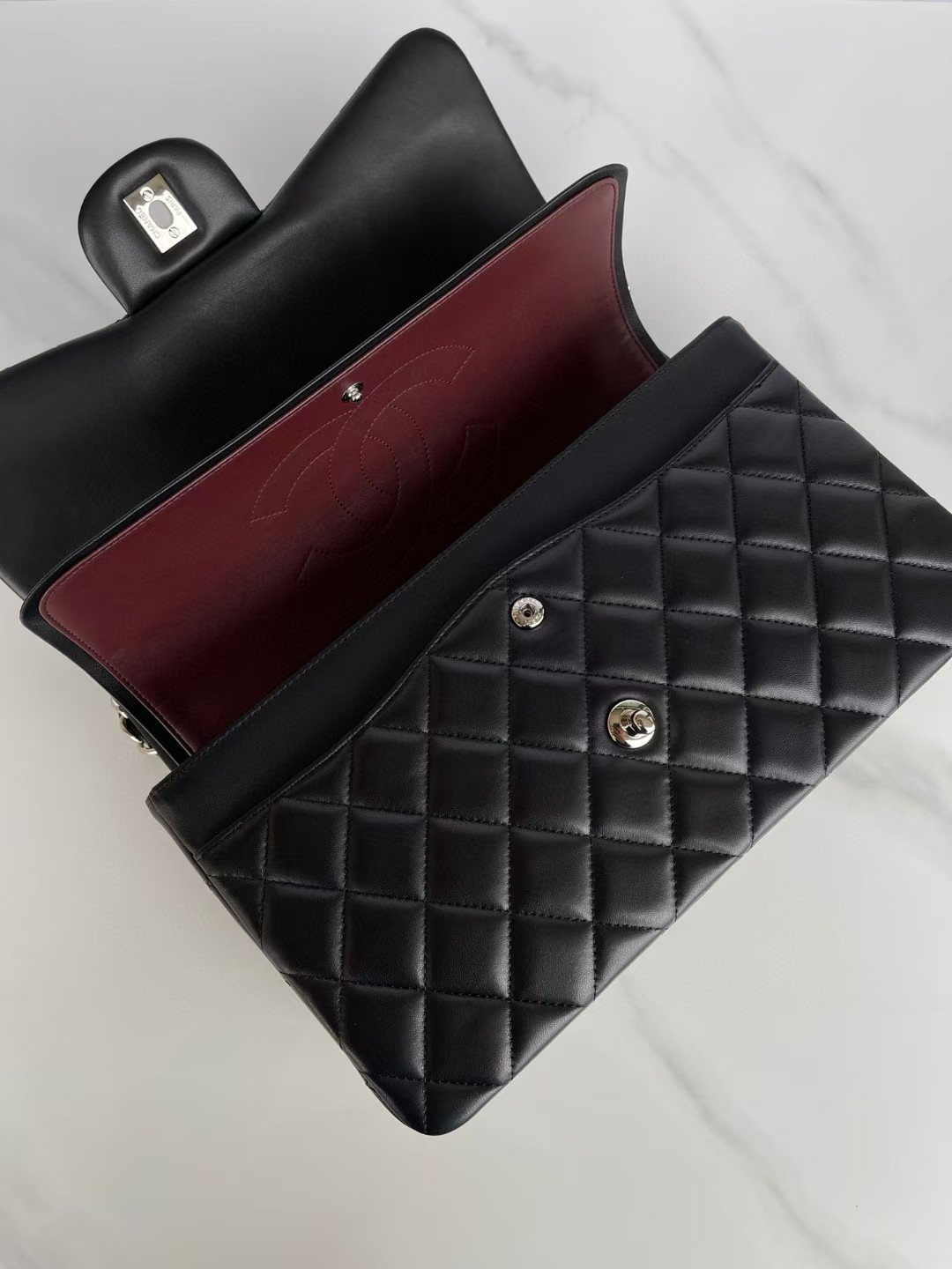 Chanel Classic Flap Jumbo 30cm CF shiny black 19.5×30×10cm