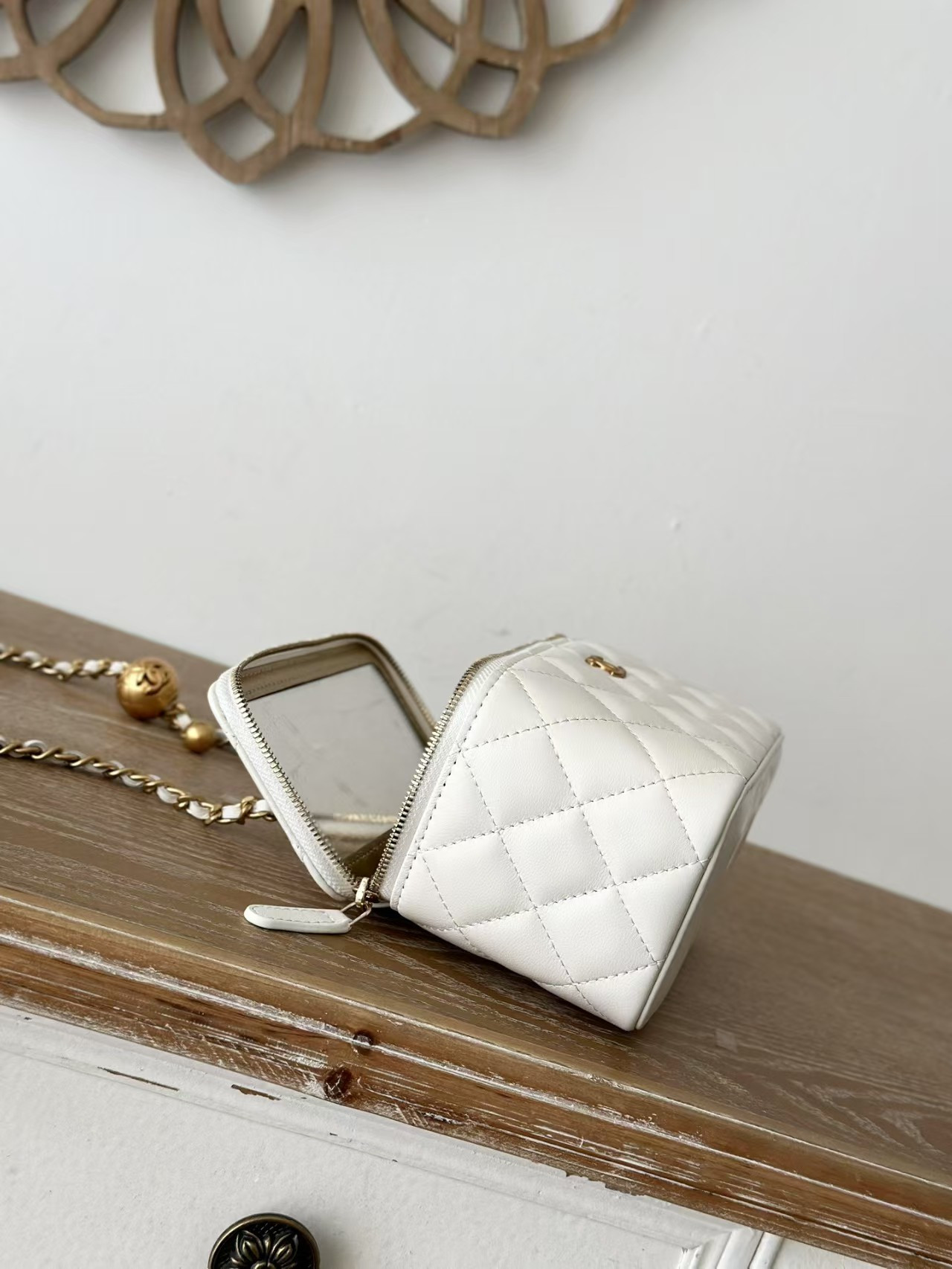 Chanel Clutch With Chain 9.5x 17x 8CM