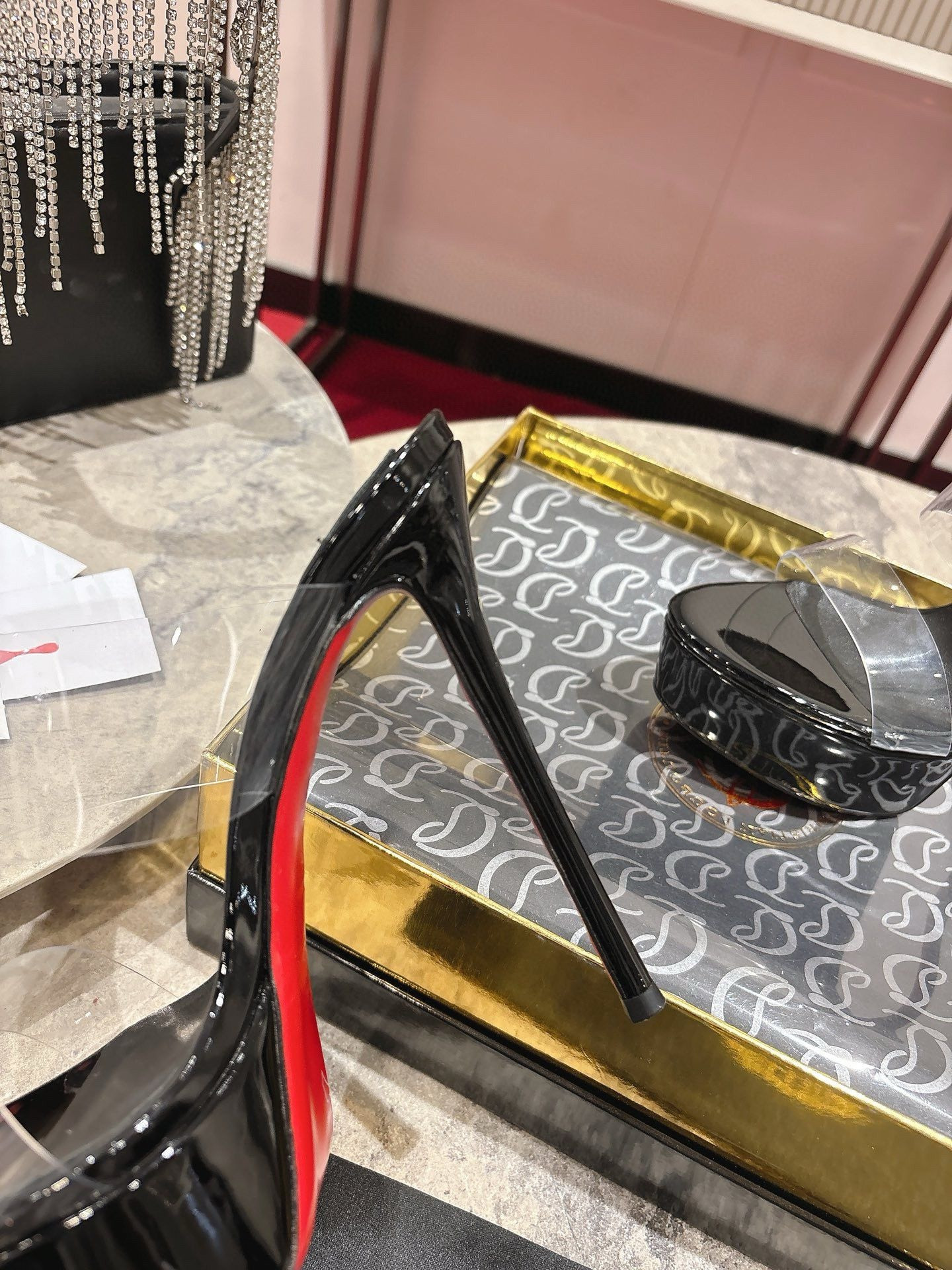 UA Christian Louboutin Just Nothing Alta 150mm