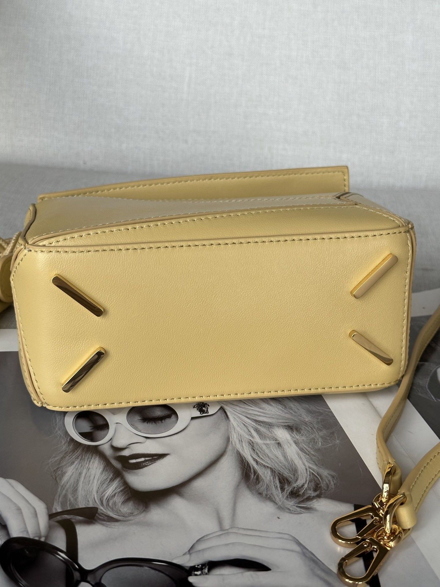 Loewe Mini Featherlight Puzzle Bag Nappa Lambskin 18x12.5x8cm