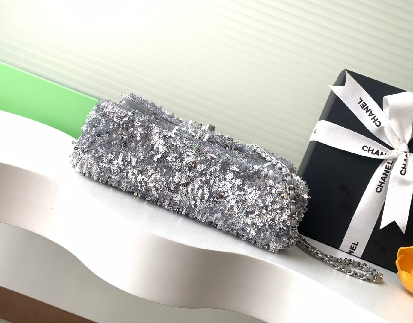 CHANEL CRUISE 25C FLAP BAG 14x21x8cm