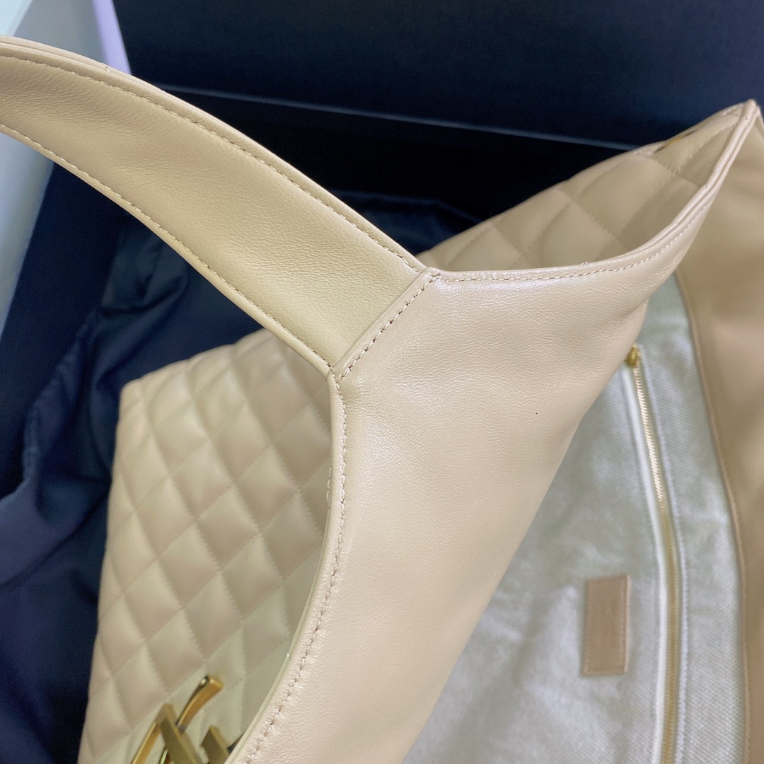 YSL ICARE MAXI SHOPPING BAG IN QUILTED LAMBSKIN