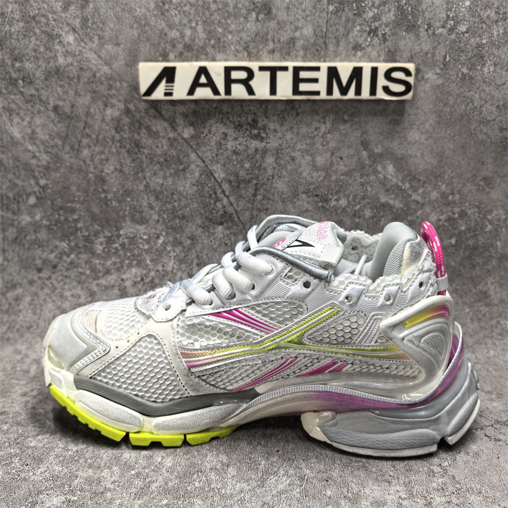 UA Balenciaga Runner Sneaker