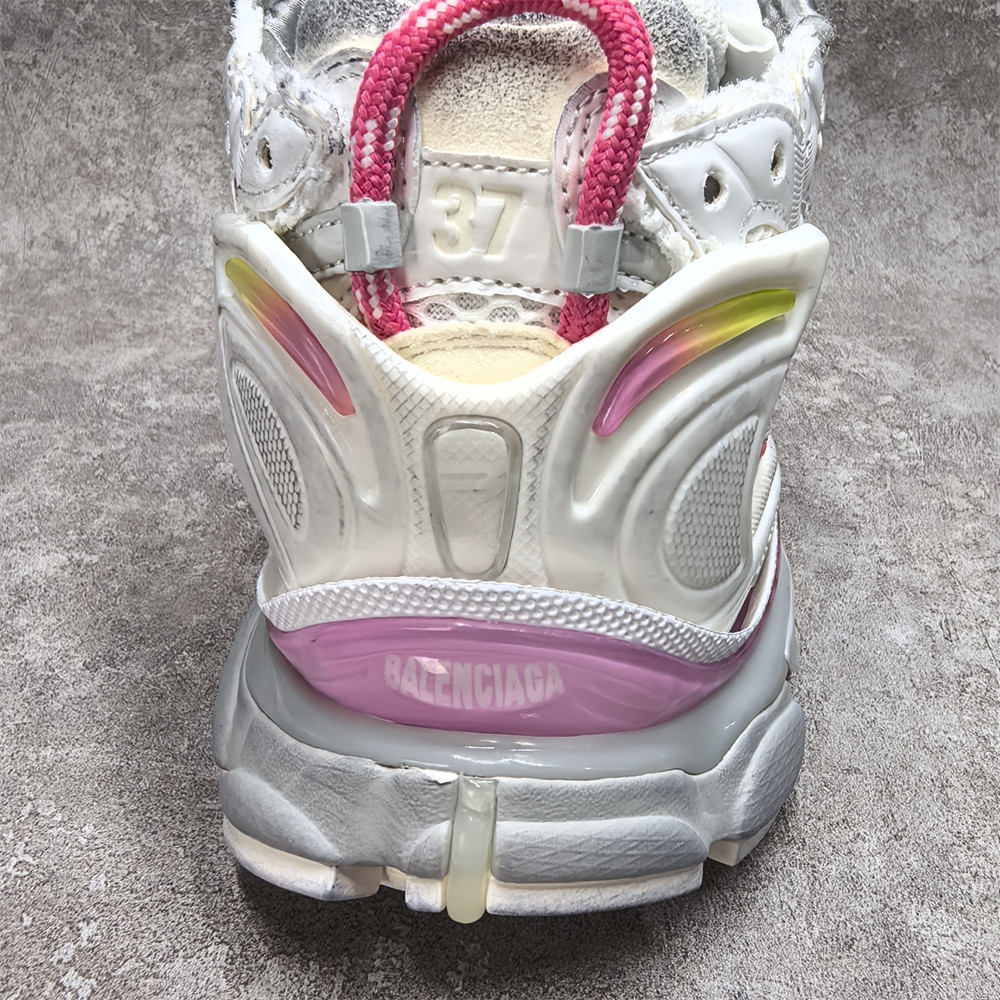 UA Balenciaga Runner Sneaker