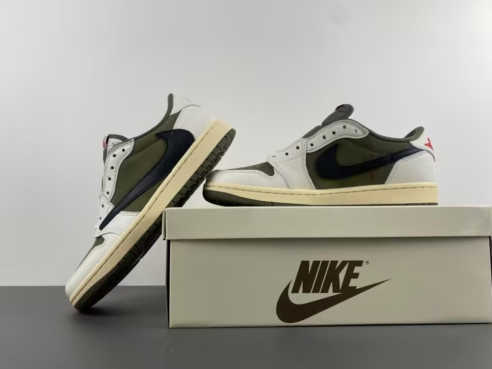 UA Jordan 1 Retro Low OG SP Travis Scott Medium Olive