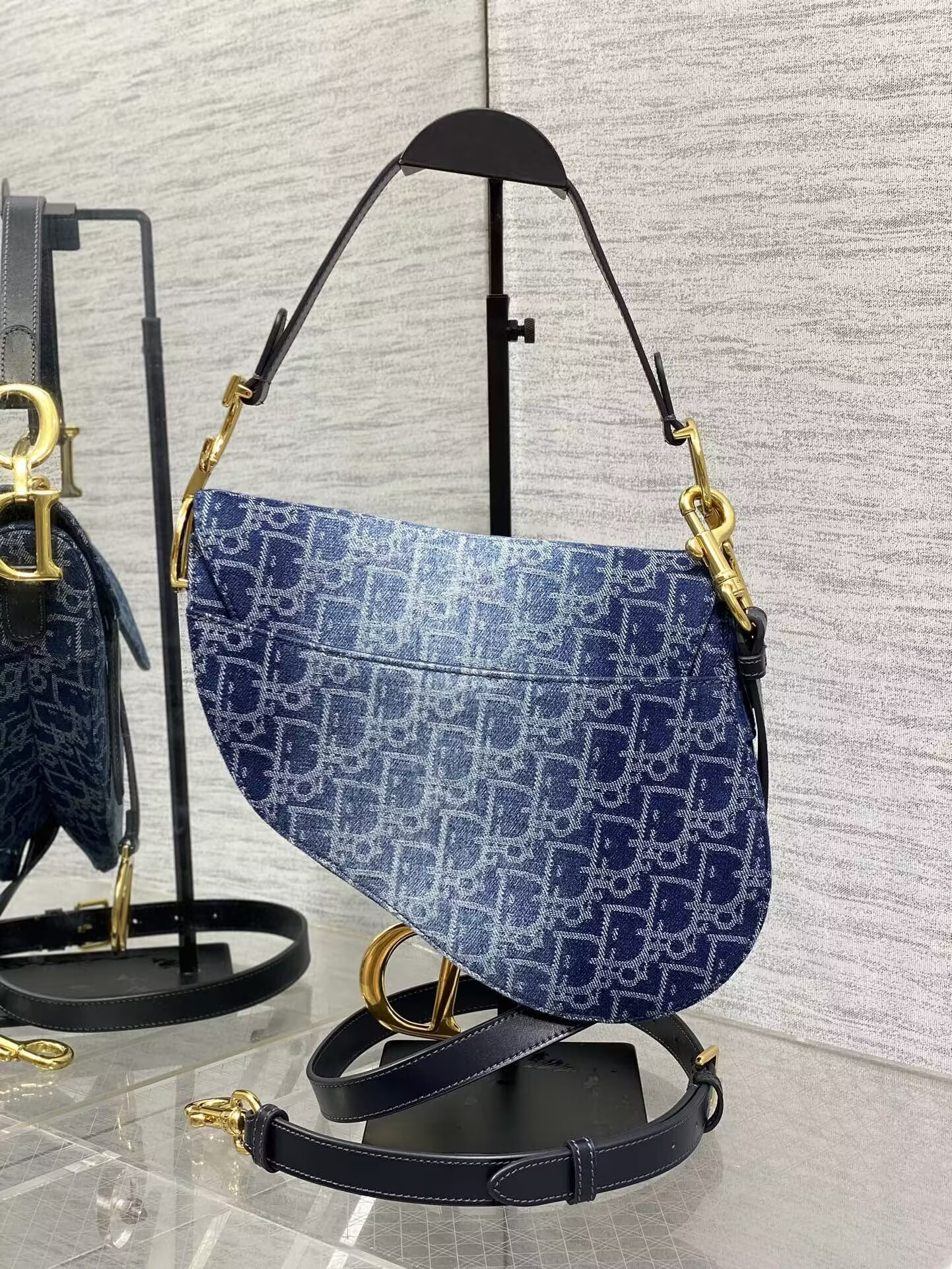 Dior Saddle Bag with Strap  Blue Denim Dior Oblique Jacquard 25.5 x 20 x 6.5 cm