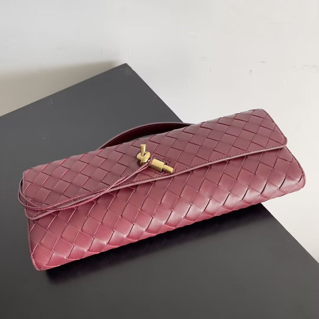 BOTTEGA VENETA Long Clutch Andiamo With Handle Fondant 31x13x3cm