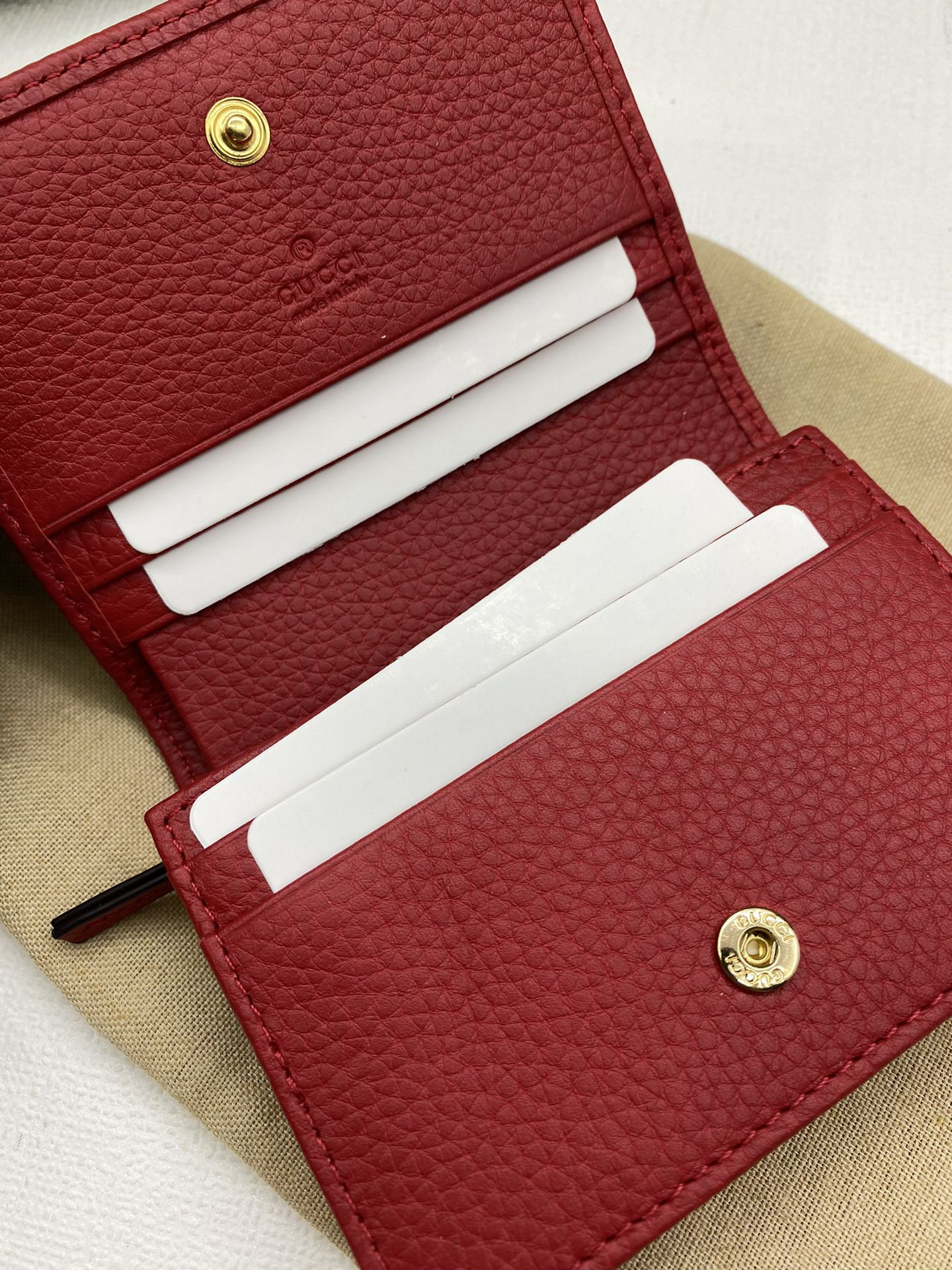 GUCCI HUHU card wallet 11x8.5x3cm