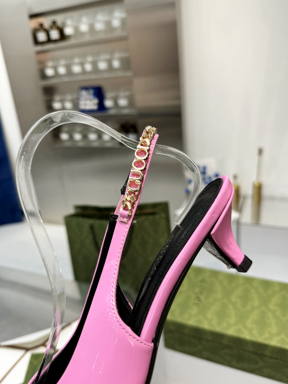 GUCCI SIGNORIA SLINGBACK PUMP mid-heel shoes