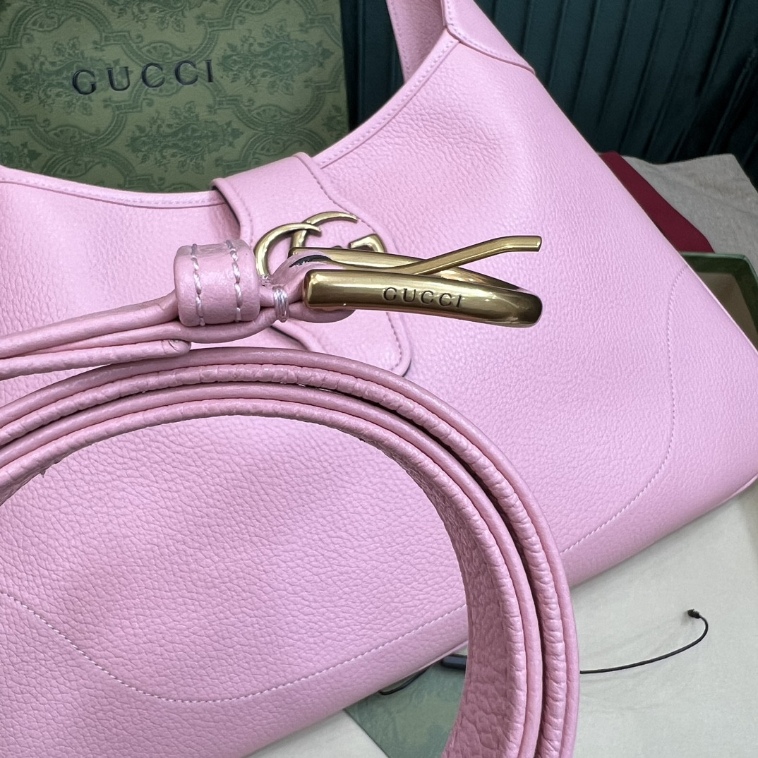 GUCCI Aphrodite medium shoulder 15.3x 15x 8 inches