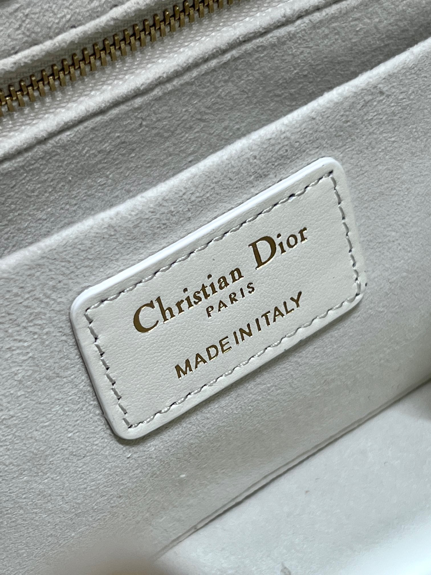 Lady Dior 95•22  24×16.5×9.5cm