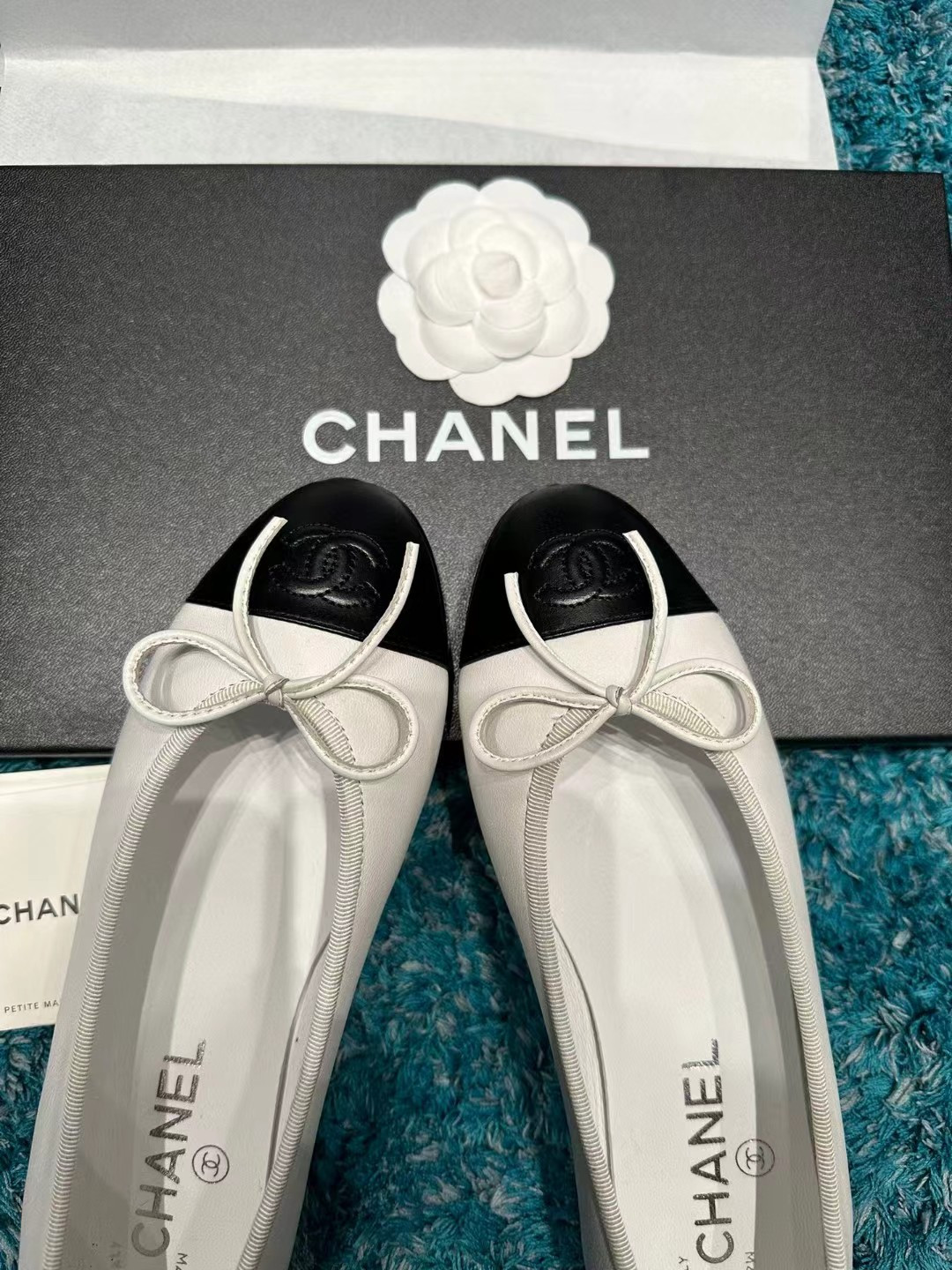 Chanel BALLET FLATS Lambskin & Grosgrain