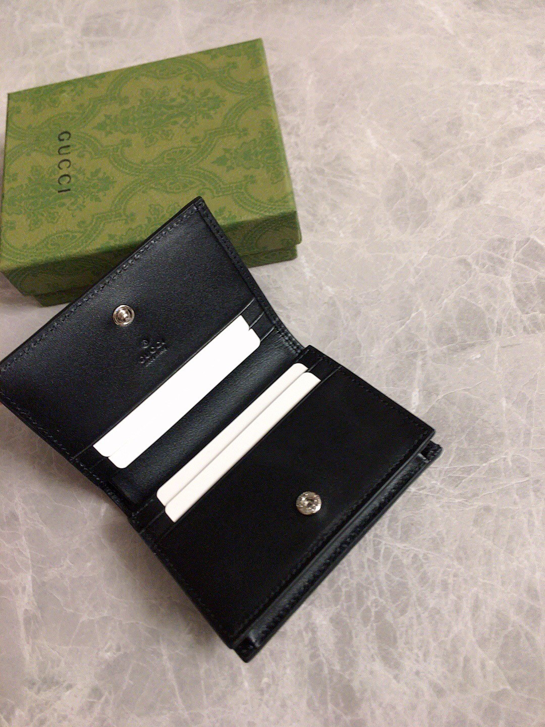 Gucci GG CARD CASE WALLET