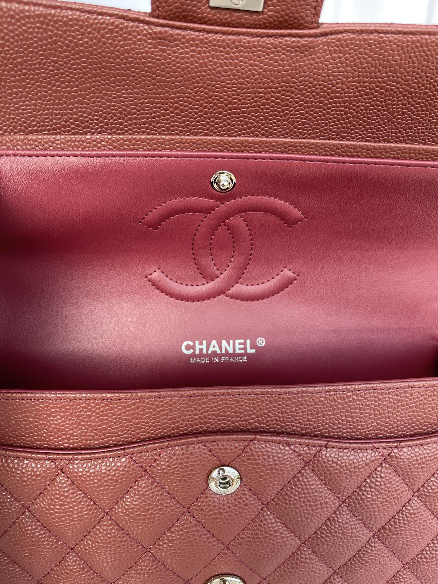 CHANEL CLASSIC HANDBAG Silver-Tone Metal 6 × 9.9 × 2.5 in