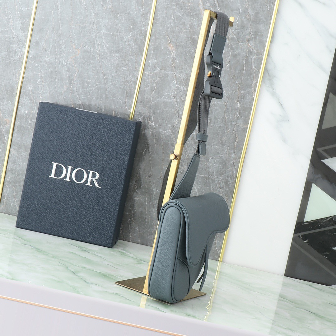 Dior Saddle Bag 20×28.6×5CM