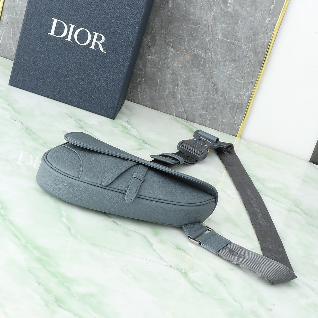 Dior Saddle Bag 20×28.6×5CM